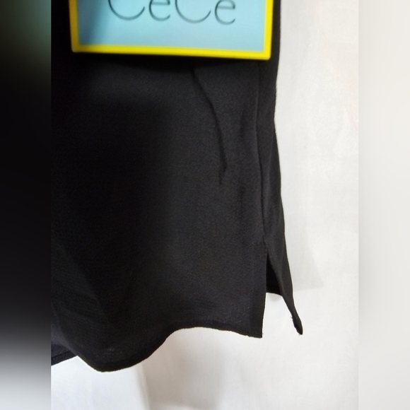 CECE size XS black V-neck long-sleeved tie blouse NWT - Picture 5 of 8